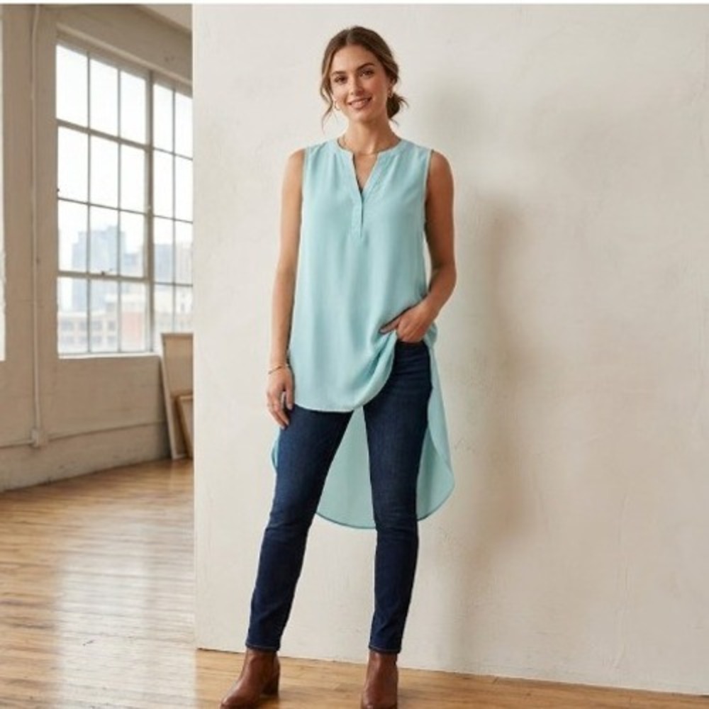 The Limited Aqua Blue Sleeveless High-Low Tunic Split V-Neck Blouse XS